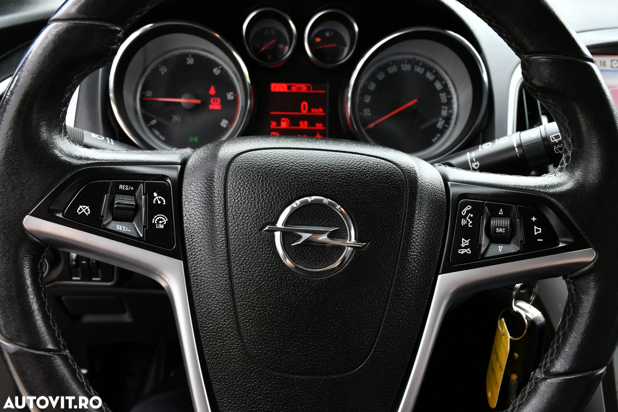 Opel Astra 1.7 CDTI DPF Cosmo - 22