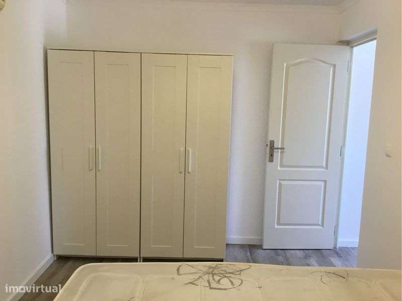 Arrendo apartamento t1 mobilado e cozinha equipada - Grande imagem: 5/12