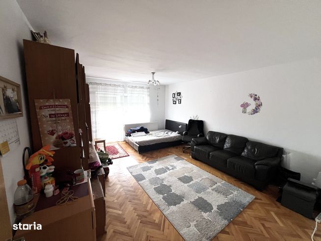 Apartament 2 camere - Decomandat - Micro 17-6
