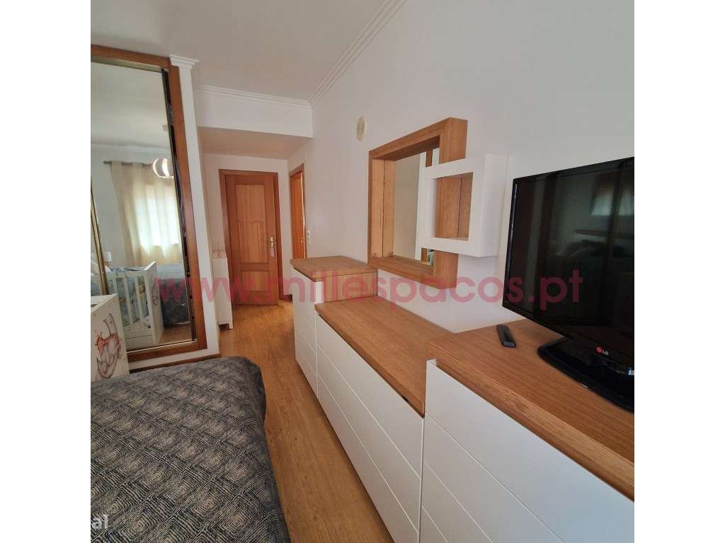 Apartamento T3 usado em Montijo e Afonsoeiro, com garagem e elevado...-26