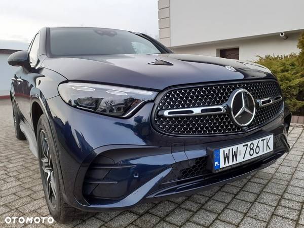 Mercedes-Benz GLC Coupe 200 mHEV 4-Matic AMG Line - 10