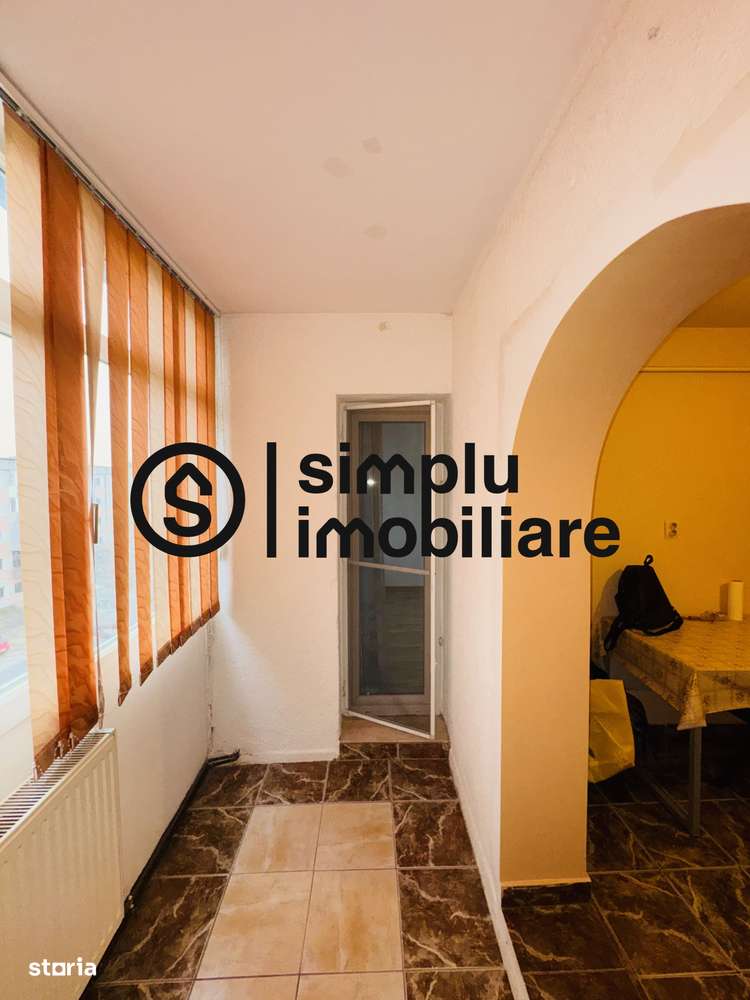 Apartament 2 camere, decomandat -1 MAI-14