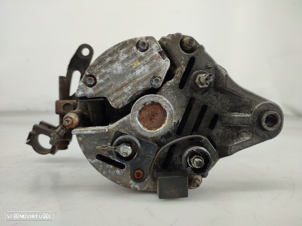 Alternador Nissan Primera (P10) - 3