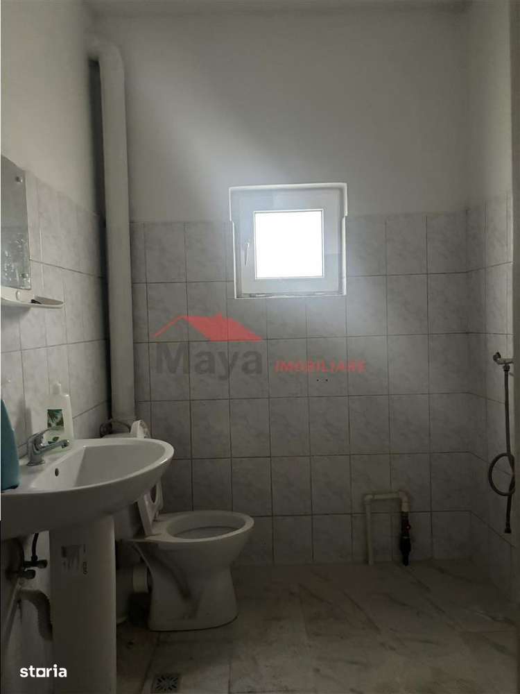 Spatiu comercial,90 mp Zona Logos - Imagine principală: 3/8