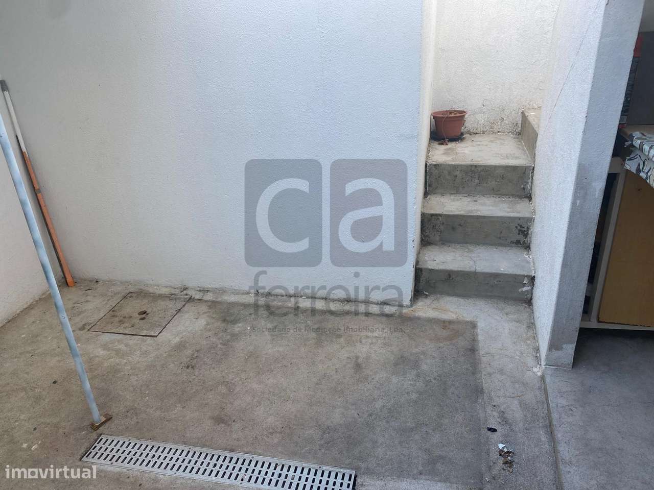 Moradia T3+ T2 uma a rentabilizar SAntarem-25