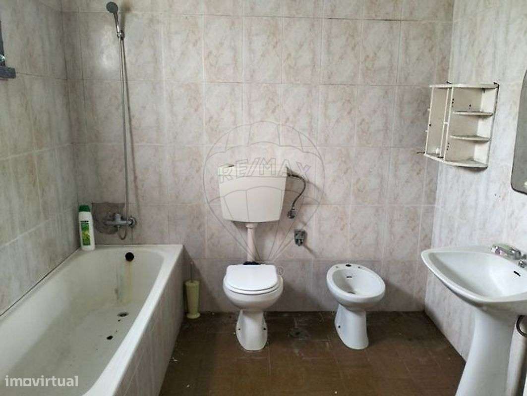 Moradia T2 para venda - Grande imagem: 2/8