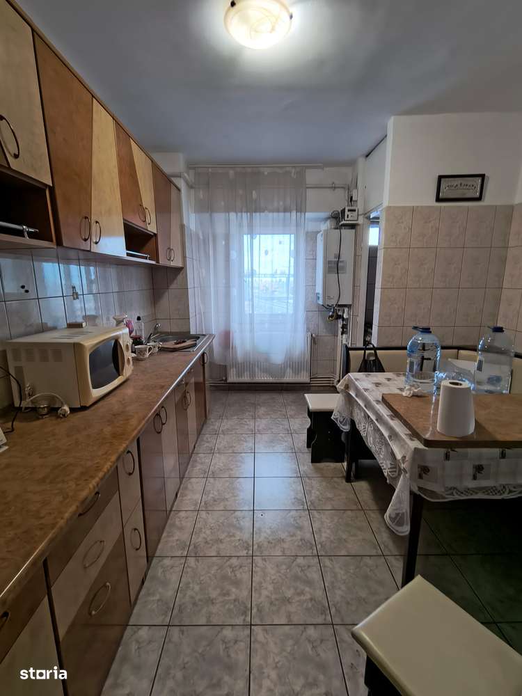 EXCLUSIV  GARA apartament cu 3 camere 79 mp pret 149000 euro-12