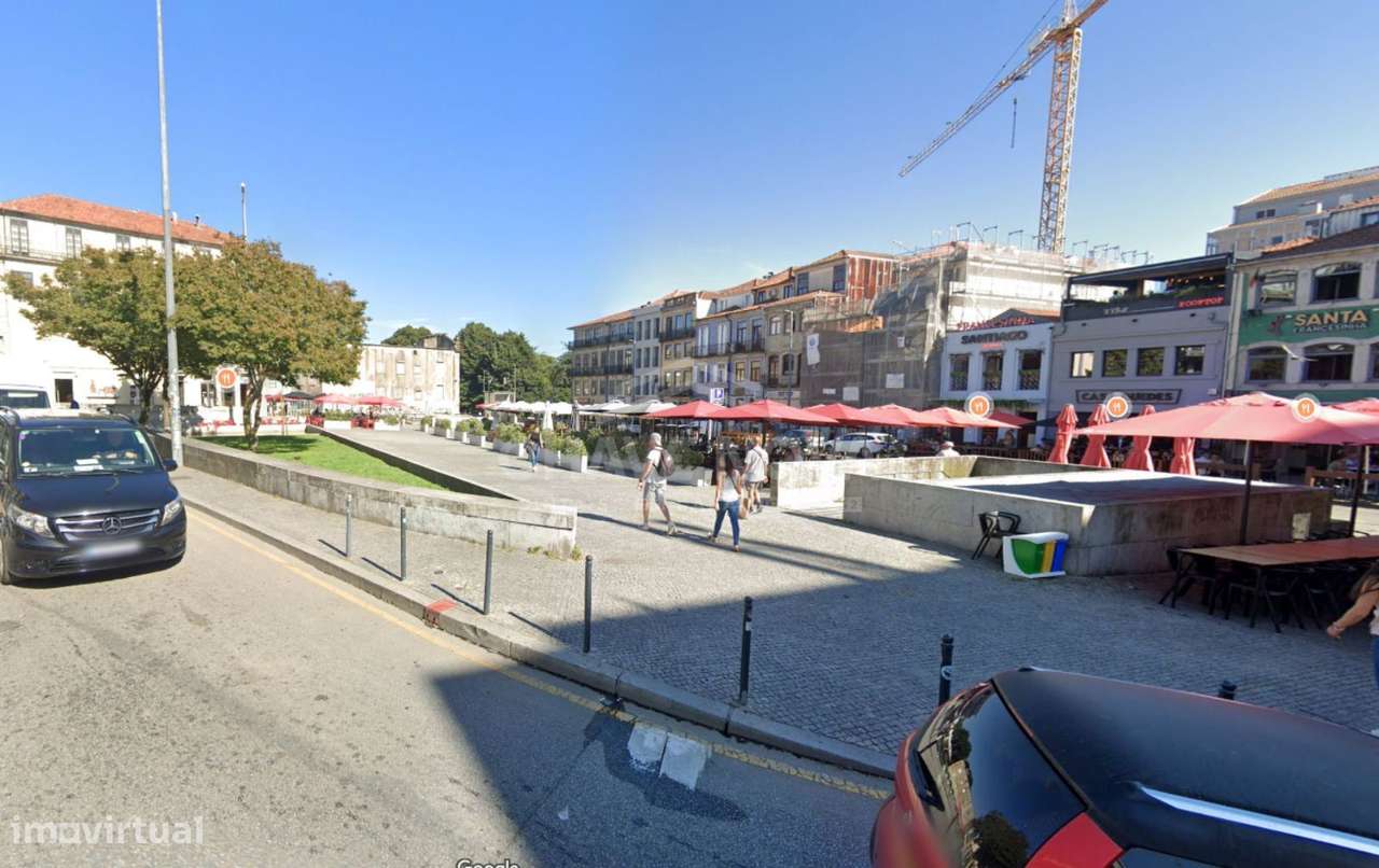 Restaurante para trespasse à Praça dos Poveiros - Grande imagem: 2/12