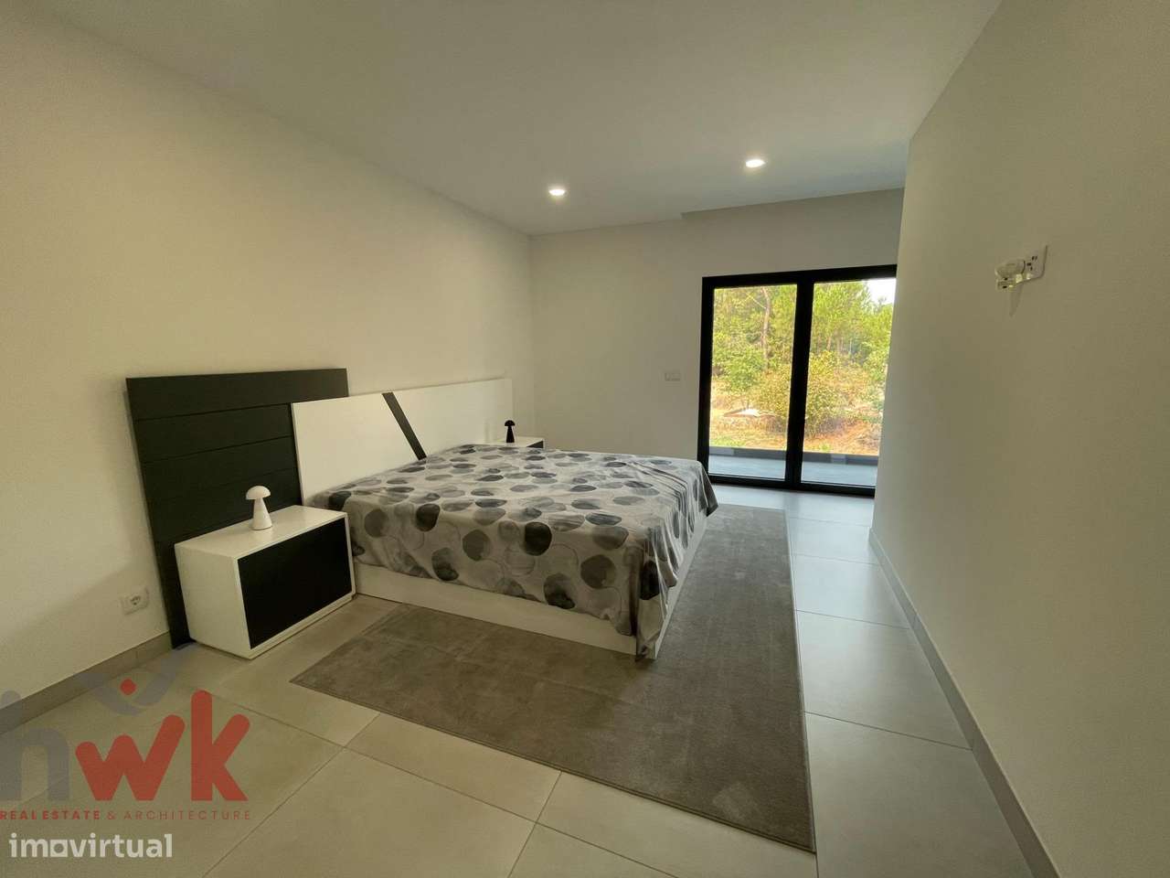 Moradia Nova T4+1 com Terreno-20