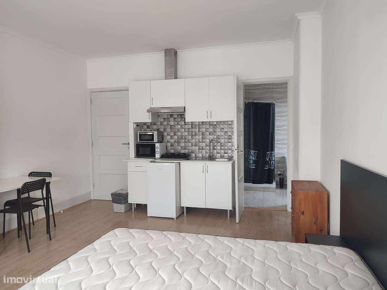 Excelente T7 para venda na Cruz de Celas-14