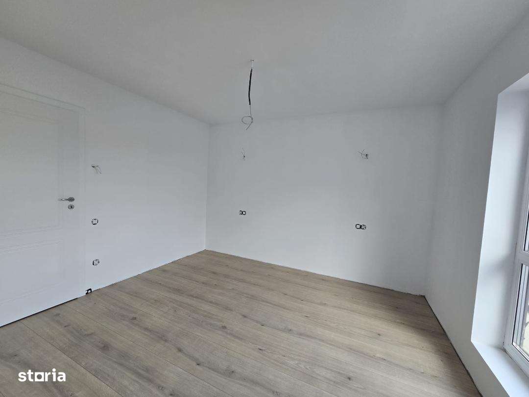 De vanzare Parte de Duplex, zona Centru.-5