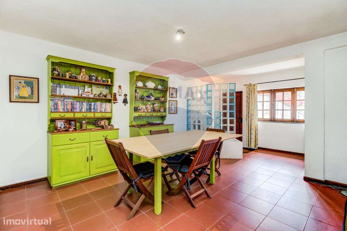 Moradia T4 para venda-12