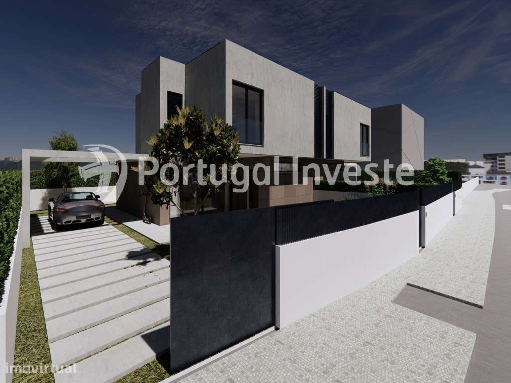 Vende 2 lotes para 2 moradias - T3 com 168m2 cada, Sobreda | Almada-25