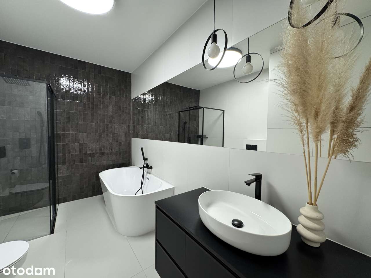 Wyposażony gotowy do zamieszkania dom 128 m2, sauna, jacuzzi, garaż!! - Pełny obrazek: 3/19