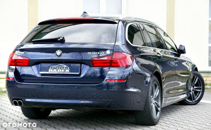 BMW Seria 5 530d Touring Sport-Aut - 23