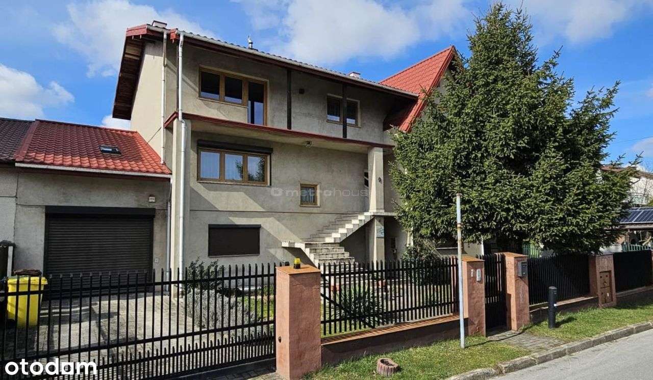 Sprzedam dom,dwa mieszkania-Zamieszkaj I Wynajmuj-10