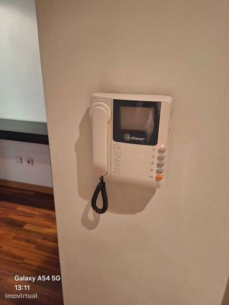 Aluga-se T3 mobilado e com garagem - Grande imagem: 4/12