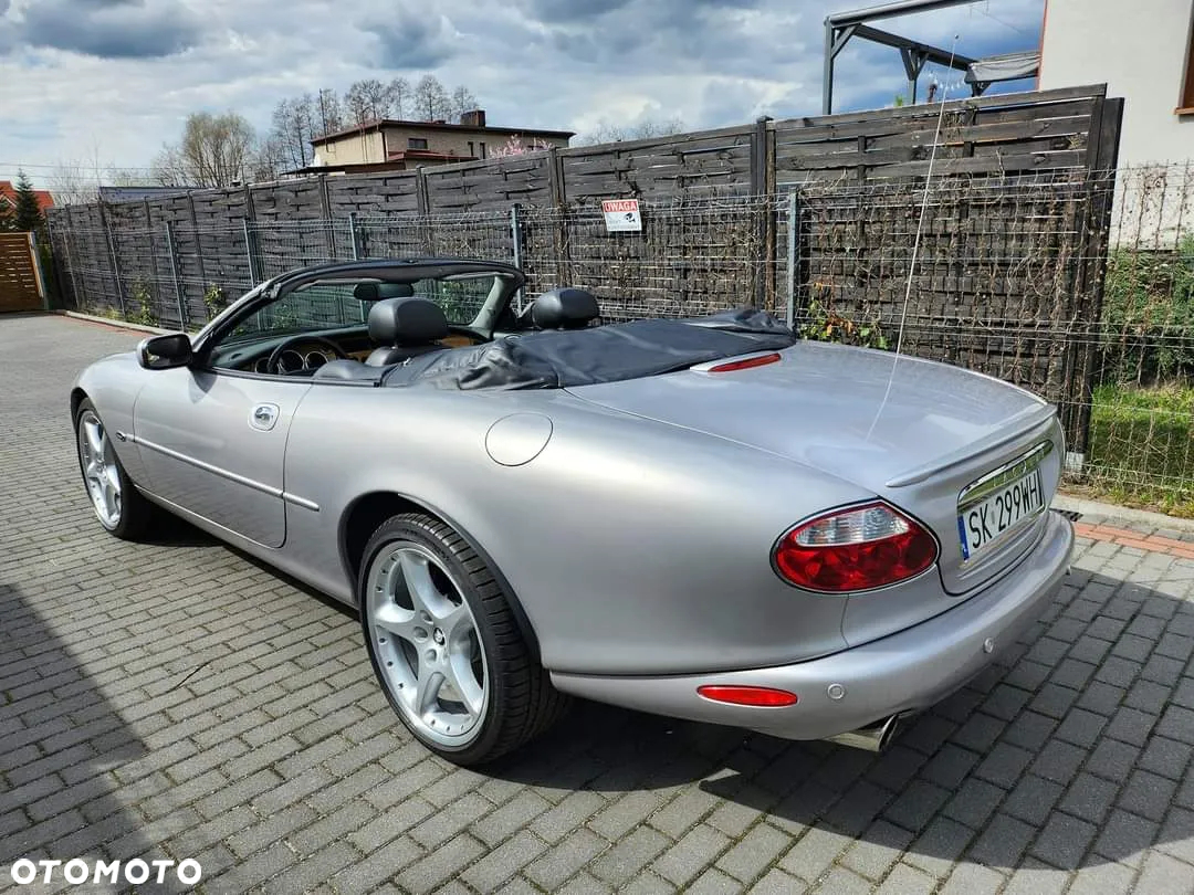 Jaguar XK8 XKR 4.0 - 7