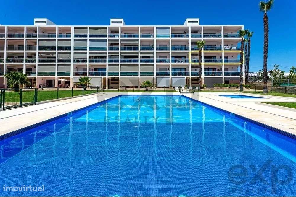 Espaçoso apartamento de 4 quartos em Olhão, localizado num condomínio - Grande imagem: 5/60