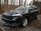 Jeep Cherokee - 3