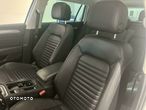 Volkswagen Passat Alltrack 2.0 TDI SCR 4Mot DSG - 11