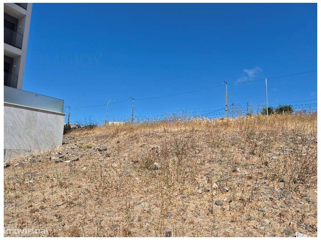 Terreno com Projeto Aprovado na Amadora - Grande imagem: 5/15
