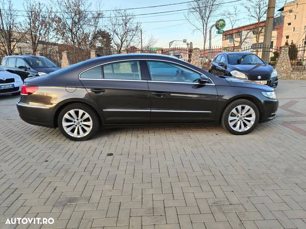 Volkswagen Passat CC 2.0 TDI BlueMotion Technology DSG - 3