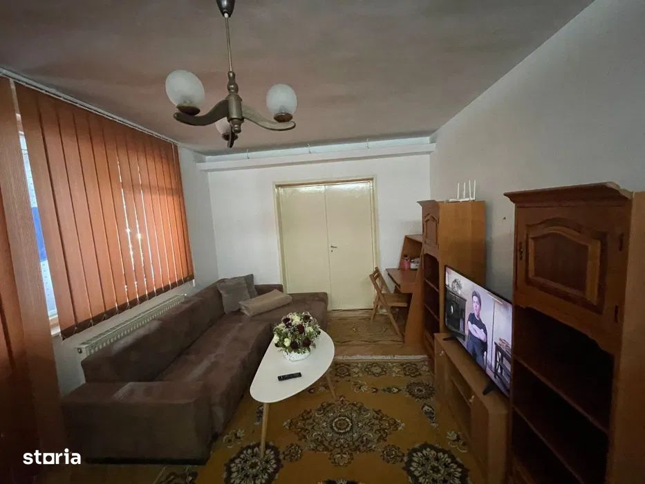 Dambu - Apartament 3 camere - Str. Ceahlau