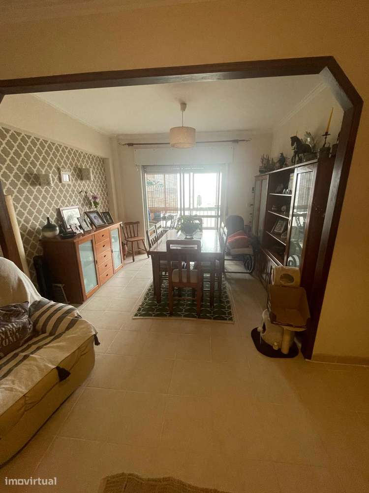 Excelente apartamento T3 Agualva Cacem-26