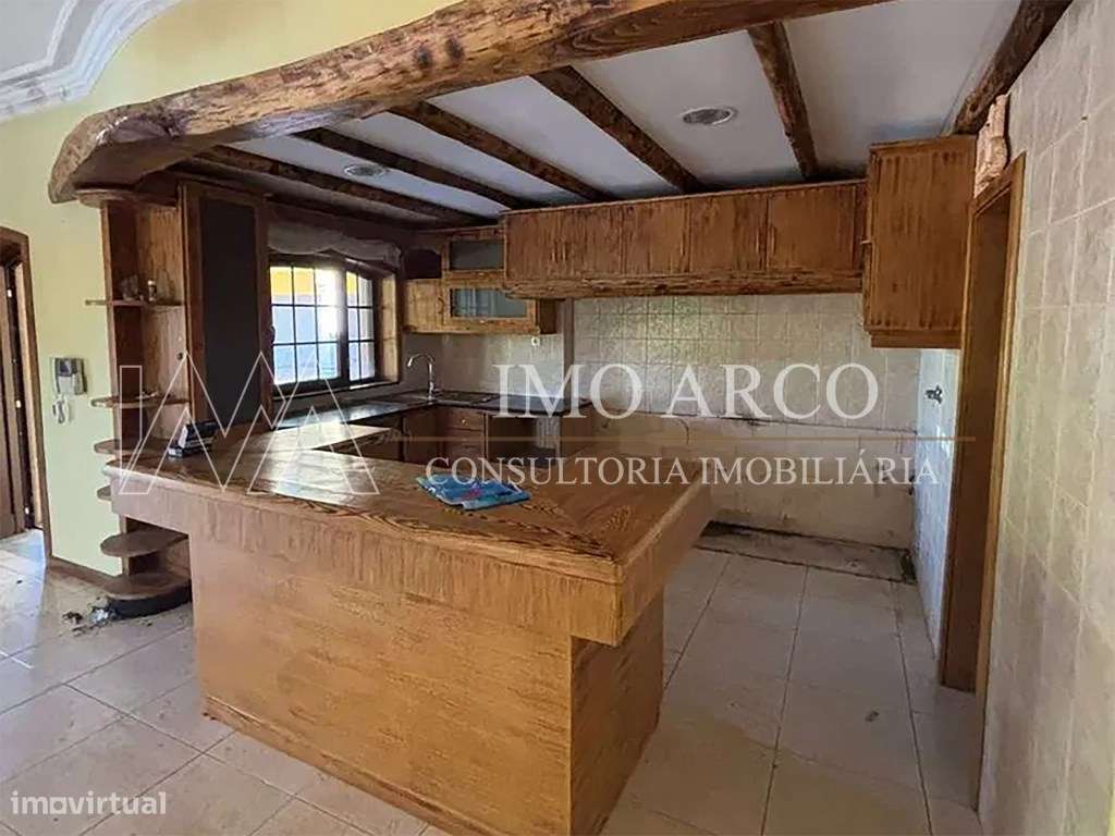 Quinta, com Moradia, Piscina e Adega-5