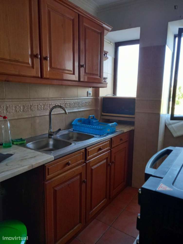 Quarto - localizado em Baixa de Santa Clara Coimbra - Grande imagem: 5/10