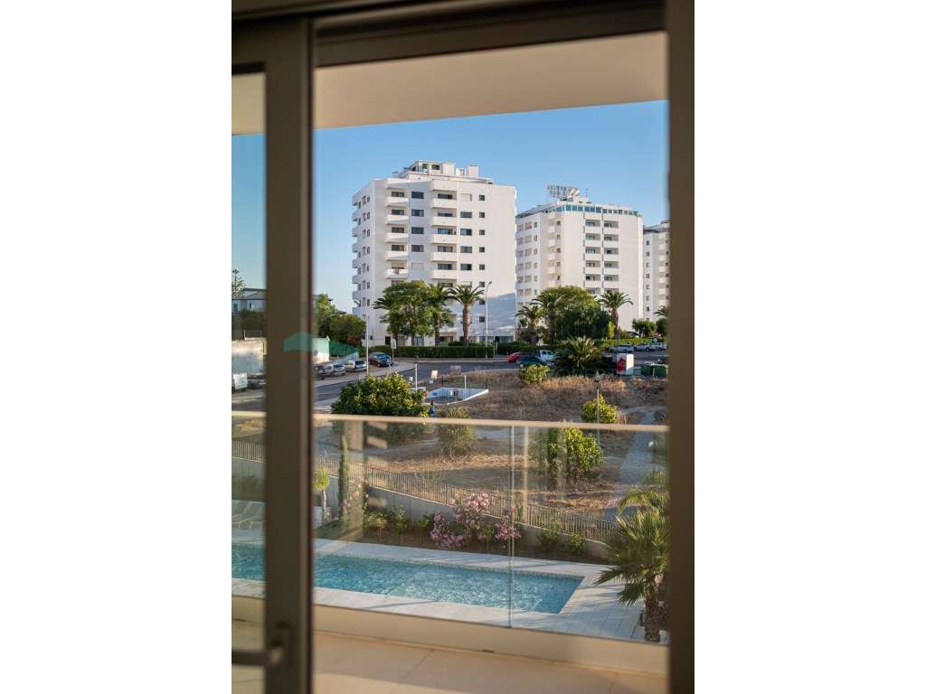 Magnífica Penthouse T3 com RoofTop - Albufeira Green-15