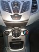 Ford Fiesta 1.25 Ambiente - 16