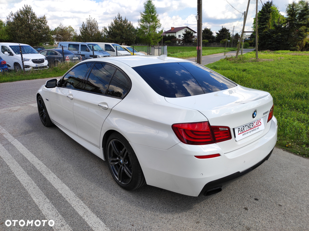 BMW Seria 5 550i - 3