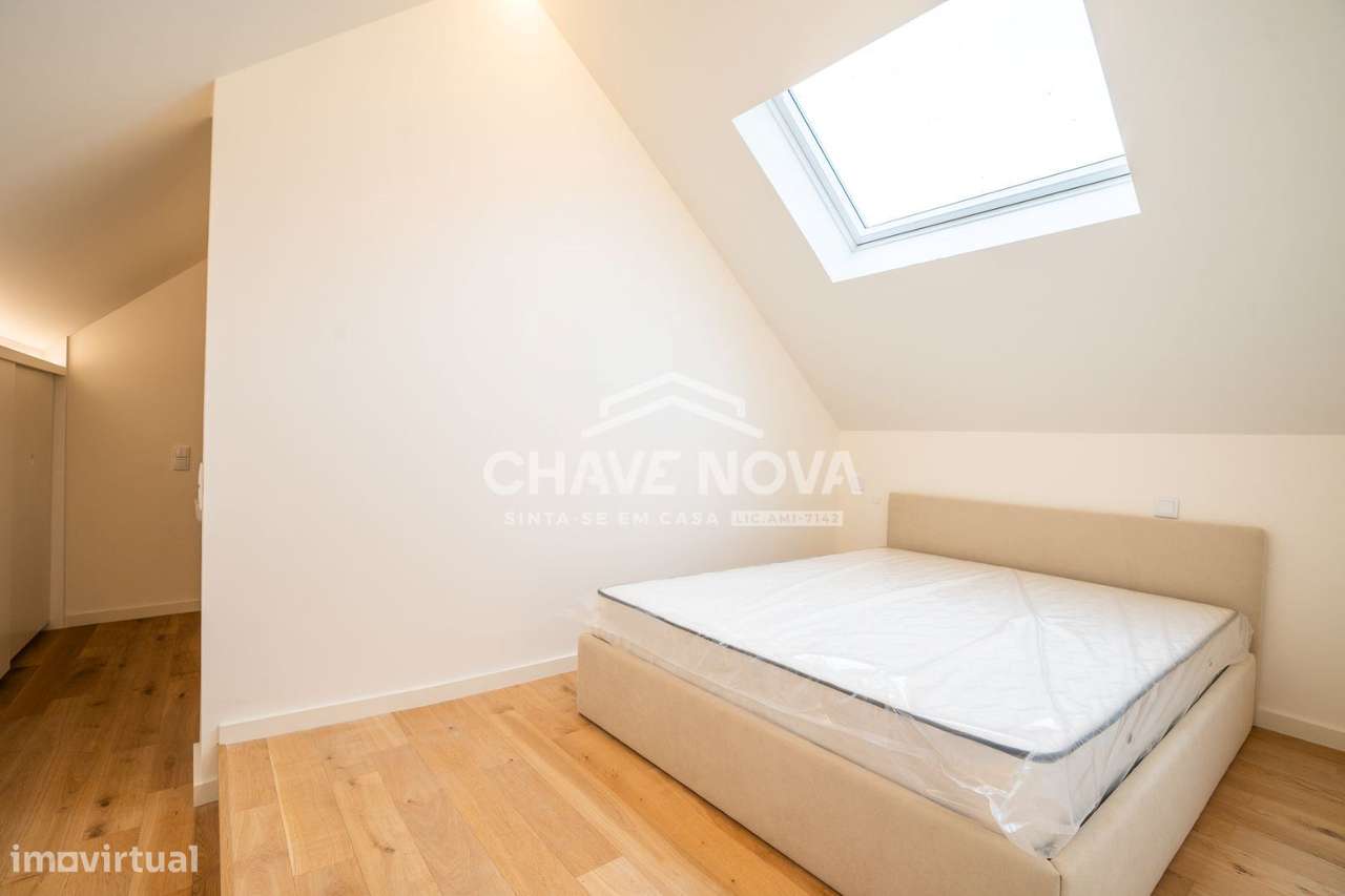 Arrendamento  Apartamento T2 Duplex Novo | Centro do Porto - Grande imagem: 2/17
