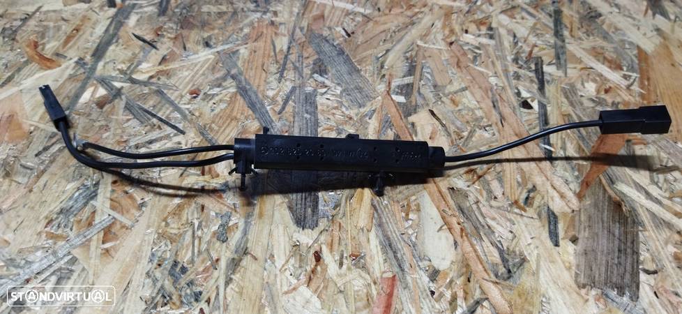 Estabilizador Sinal (Antena) Mercedes-Benz C-Class (W202) U2028202389 - 1