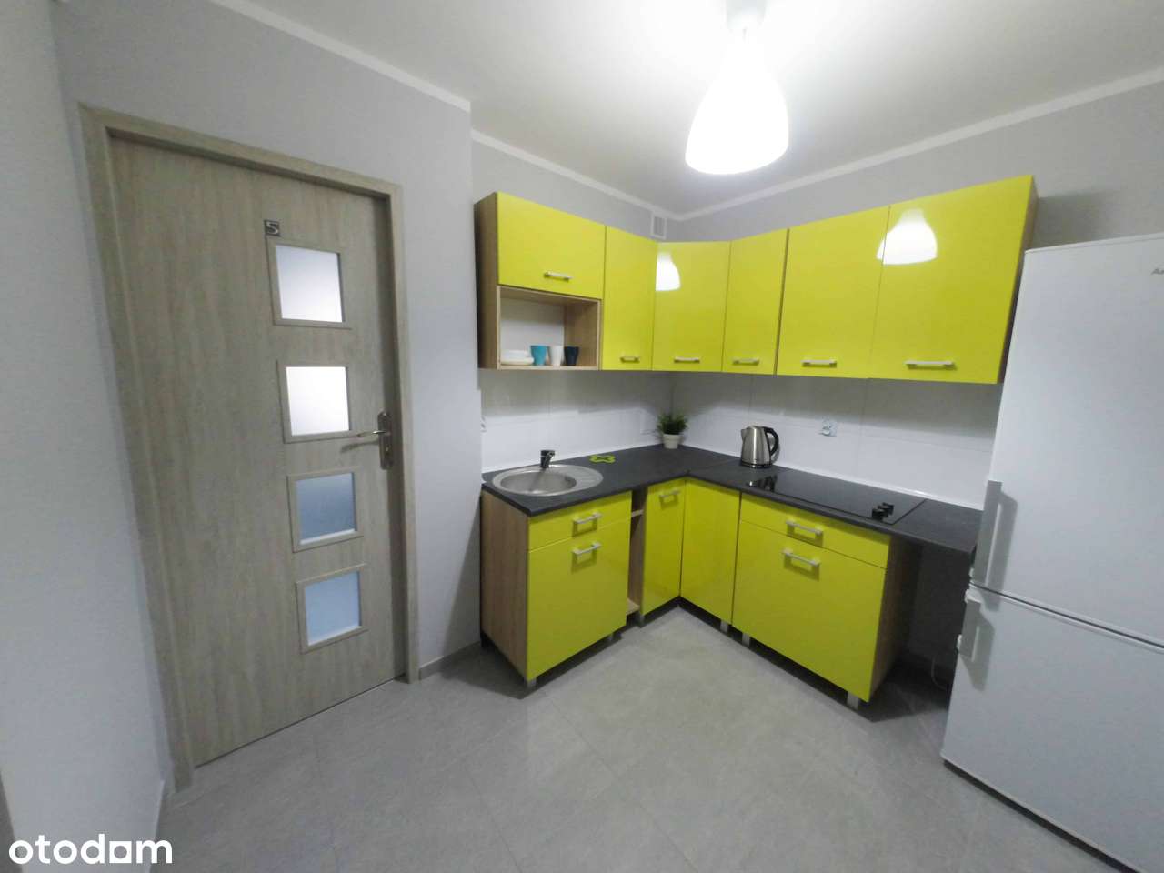 Piękna 56, mieszkanie z balkonem-4