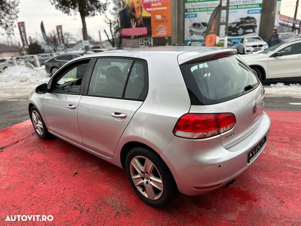 Volkswagen Golf 2.0 TDI Comfortline - 4