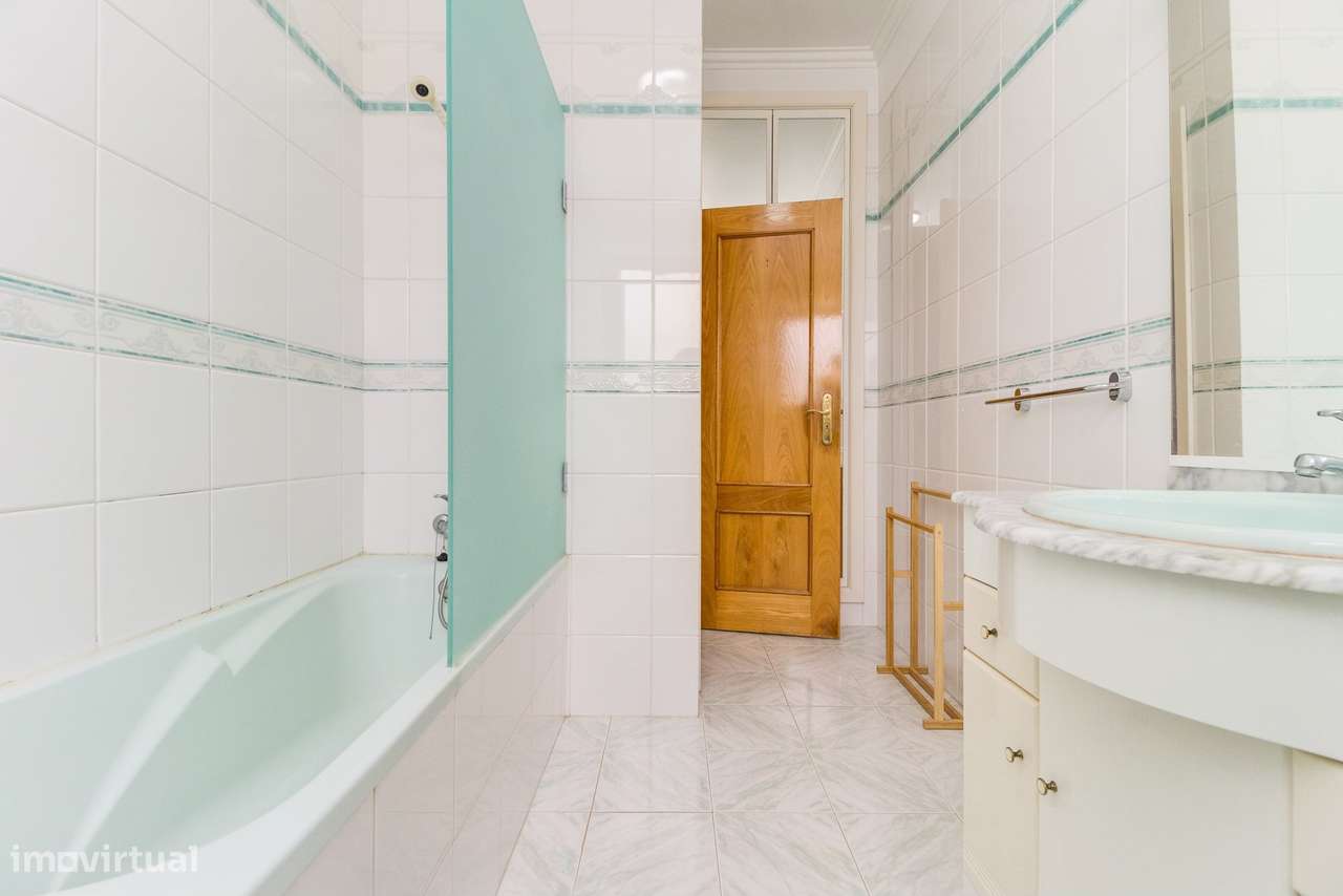 Duplex T2, em Santa Cruz, Torres Vedras-15