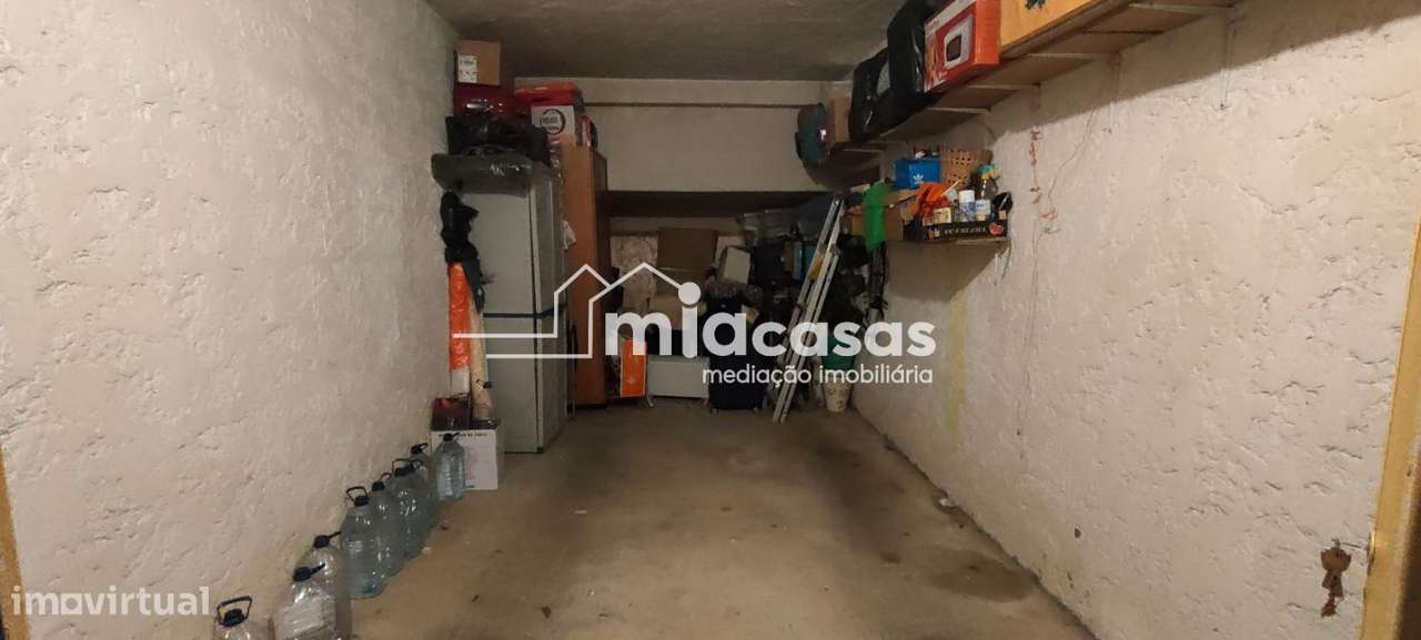APARTAMENTO T2 - OIÃ-24
