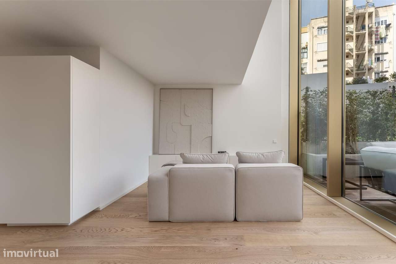 Duplex T1 com jardim, Campo Pequeno, Lisboa - Grande imagem: 5/35