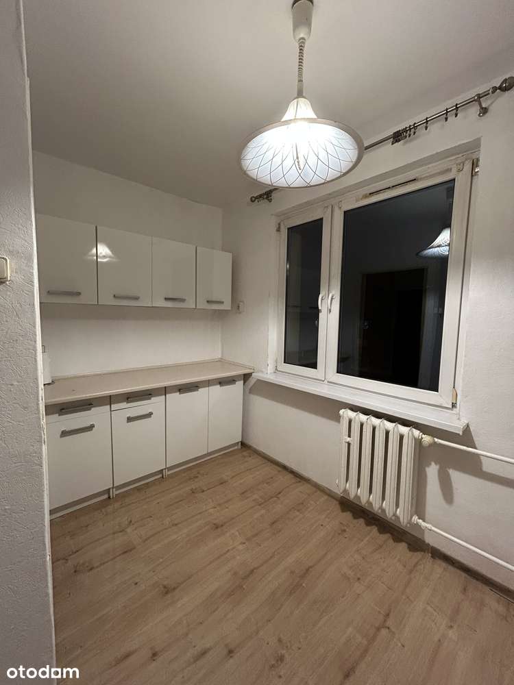 Kawalerka z osobną kuchnią | po odświeżeniu | os. Fazos ul. Ułańska - Pełny obrazek: 2/9