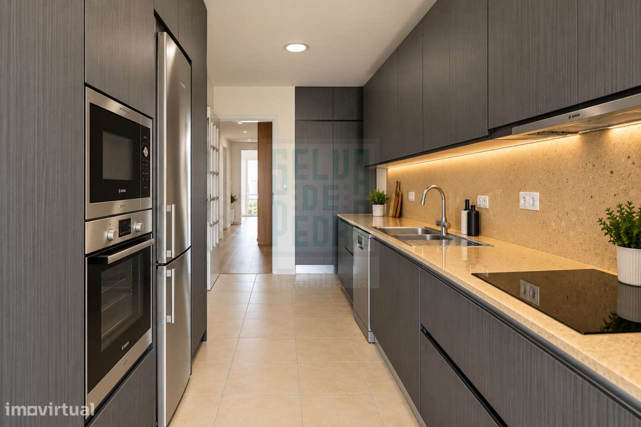 T4 com 182 m² e Terraço de 80 m² | Bonfim | Porto-12