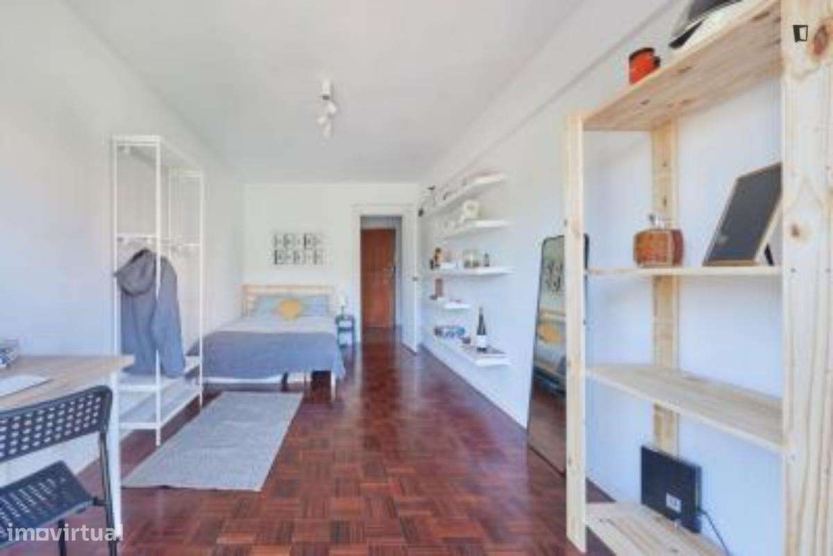 Quarto - localizado em Telheiras Lisbon - Grande imagem: 3/10