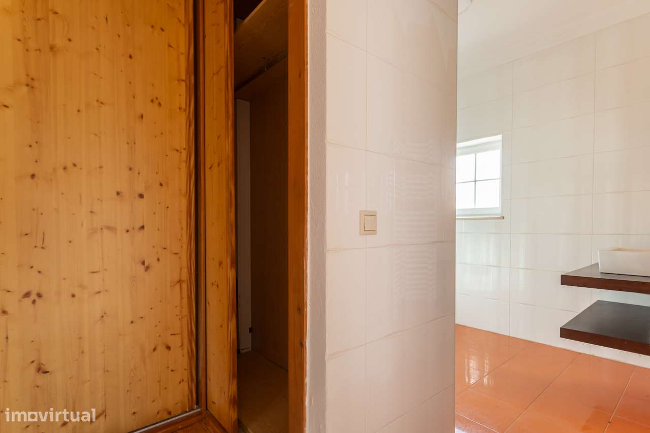 Herdade Exclusiva em Alenquer - Uma Oportunidade Única!-17