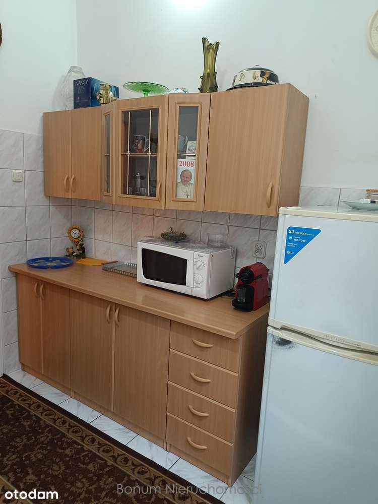 Na sprzedaż trzy pokojowe mieszkanie w Ząbkowicach-14