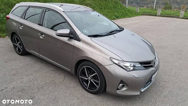 Toyota Auris 1.4 D-4D Active - 1