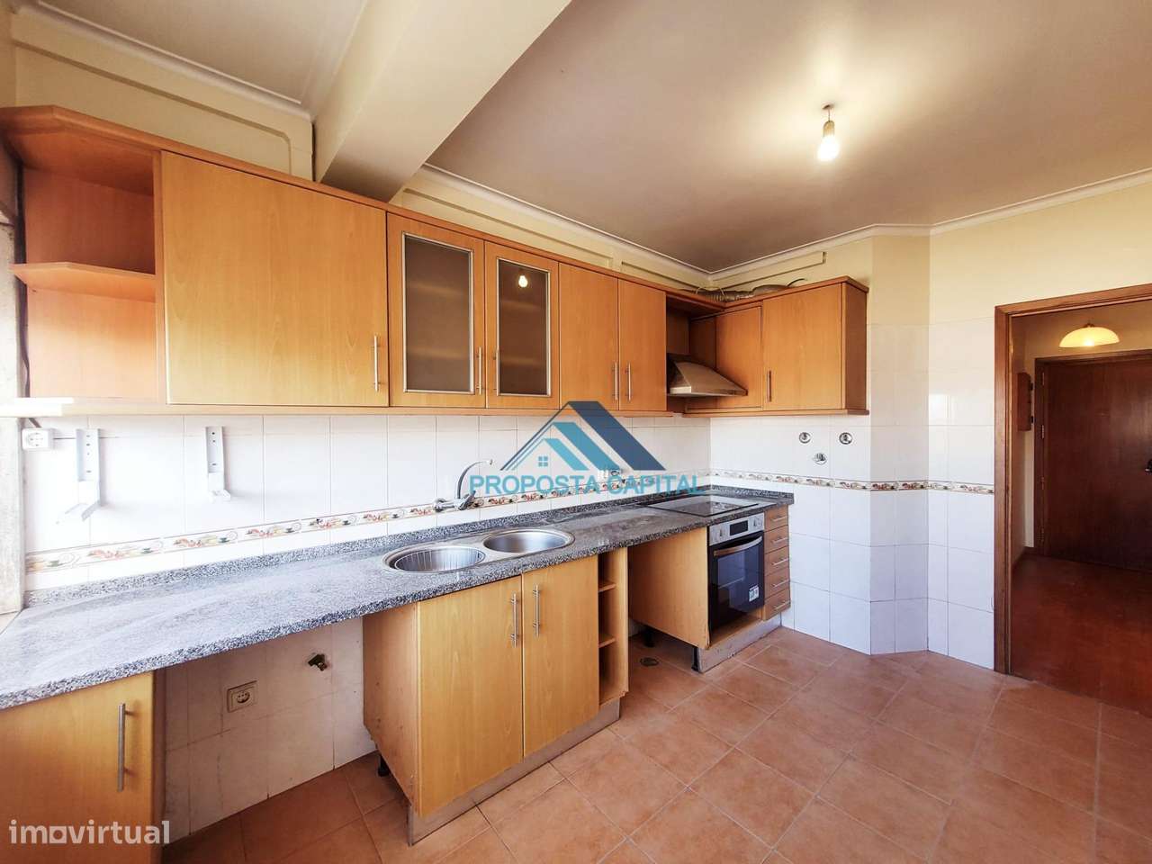 OPORTUNIDADE APARTAMENTO T2 | PENDÃO-QUELUZ-5