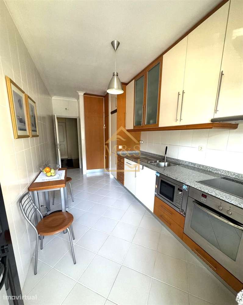 Apartamento T3 - Varandas - Garagem Box - Ramalde - Porto-2