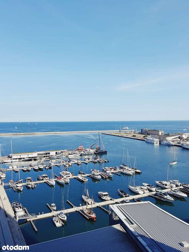 Ekskluzywny apartament Seatowers Gdynia - Widok na morze i marinę - Pełny obrazek: 5/14